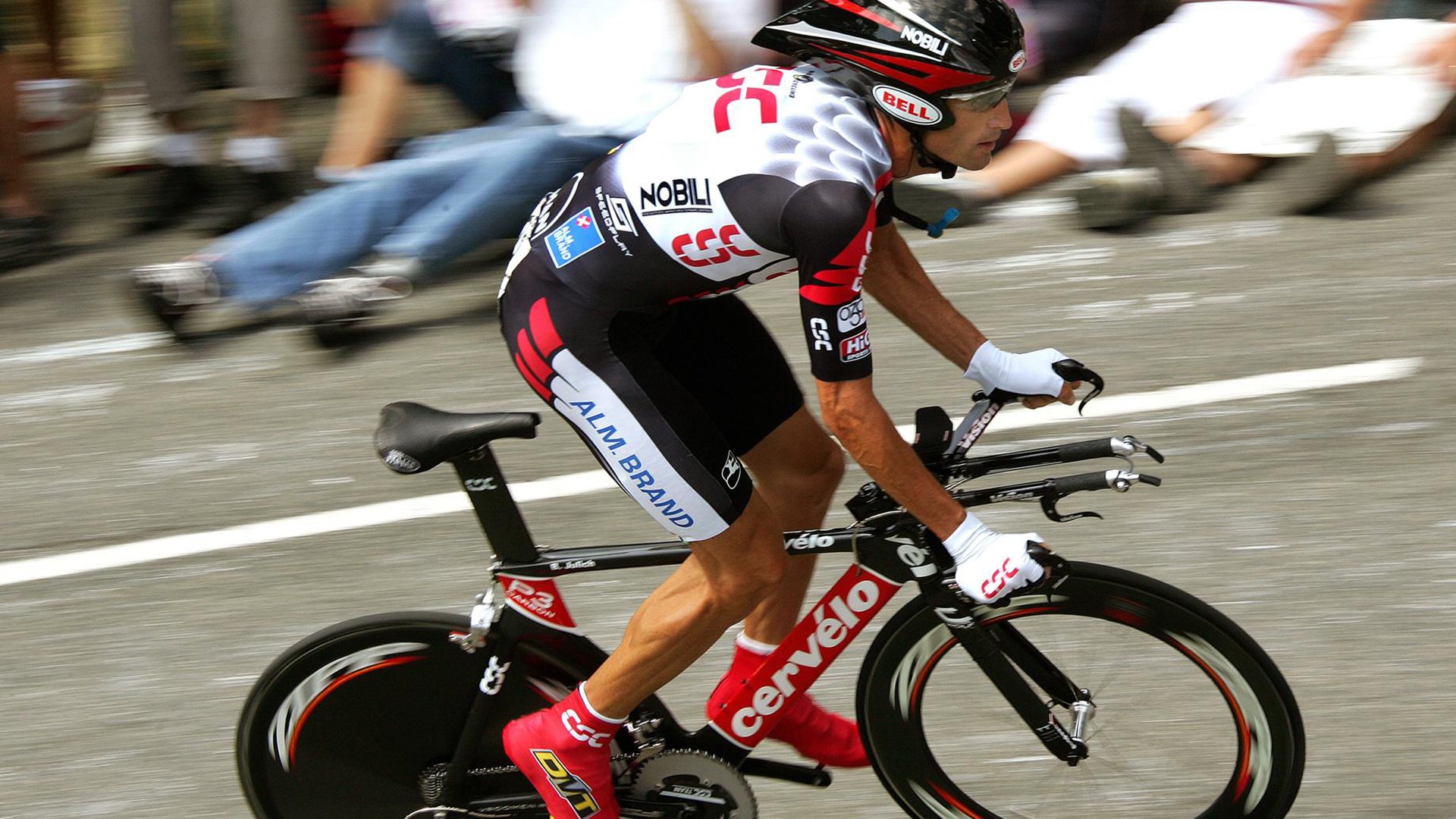 巴黎奥运会资格系列赛先后在上海和布达佩斯举行,共有158名运动员通过该赛事获得巴黎奥运会参赛资格。