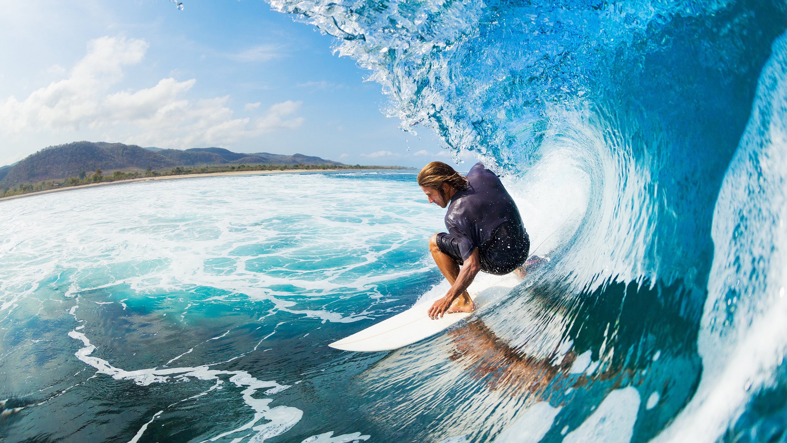 未来科技:虚拟实境同步直播引领新体验,未来的虚拟
